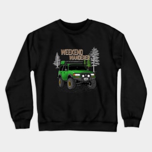 Toyota Land Cruiser Weekend Wanderer - Green Toyota Land Cruiser for Outdoor Enthusiasts Crewneck Sweatshirt